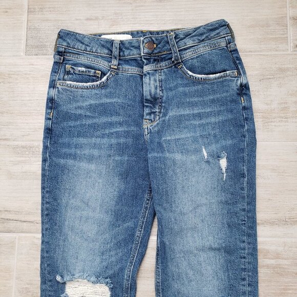 Anthropologie Pilcro Women’s Denim Destroyed Knee Straight Leg Jeans Size 27 - Picture 3 of 9